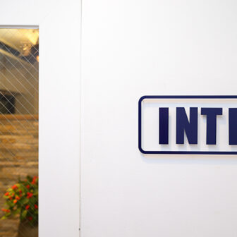 INTI（インティ）渋谷本店の入り口の様子