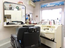 シャンプー台へ移動無し◎ ［理容室/レディースシェービング］