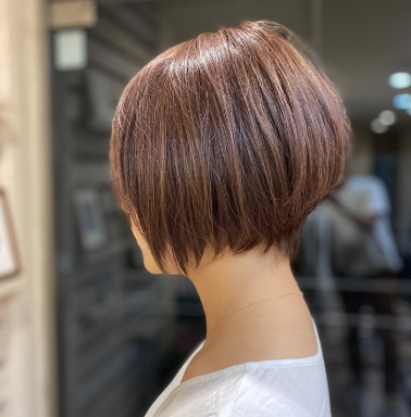 カットにこだわり、しっかり技術を学んでお客様がお家で再現しやすいような技術を提供しています。