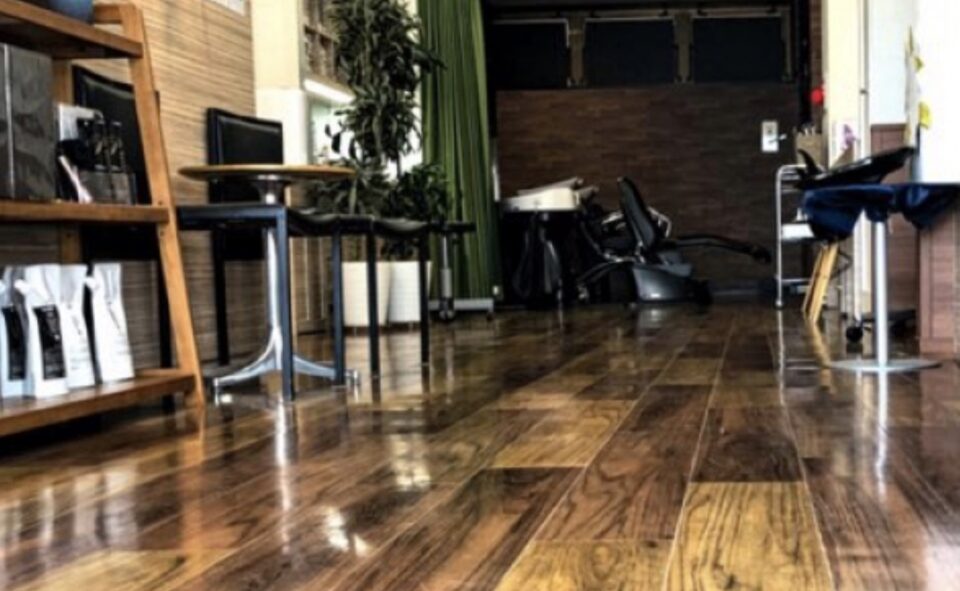 美髪を叶えるヘアサロン、アローズソワン琴似店でお待ちしております。