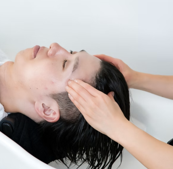 血行促進と毛穴ケアができるヘッドスパで、頭皮を健やかに整えながらリラックス効果も◎